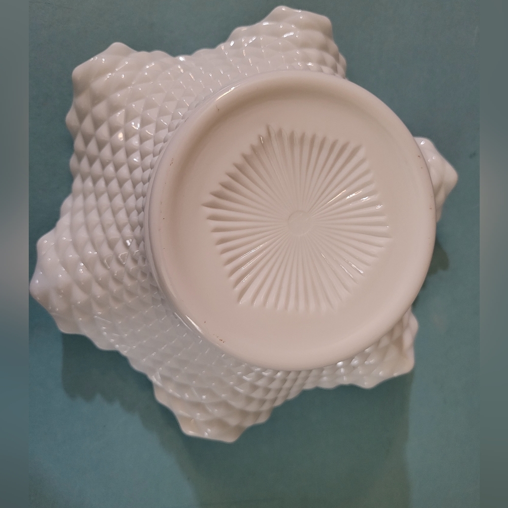 VTG Westmorland White Milk Glass Hob Nail Fluted Bowl